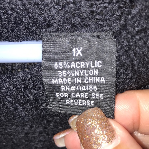 ✅Verve Large Knit Tunic Top - Picture 5 of 7